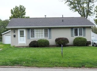 41 Medial Dr, Decatur, IL 62521