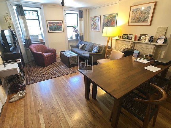 2nd image of 177 Park Pl APT 1