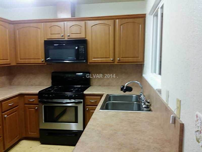 1st image of 2317 Los Feliz St