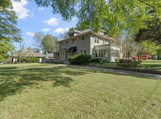 660 S McLean Blvd, Memphis, TN 38104
