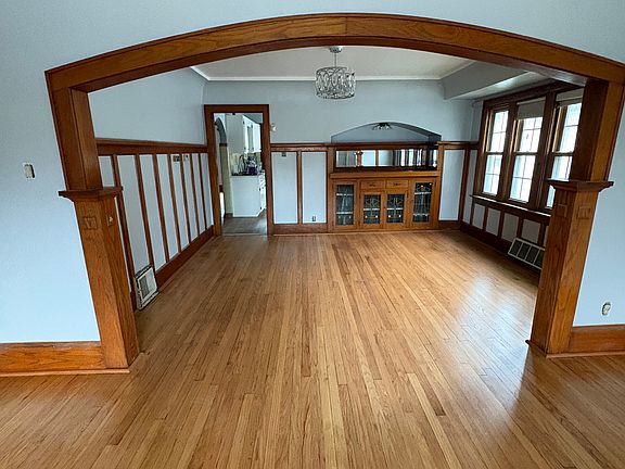 3rd image of 2236 S 35th St