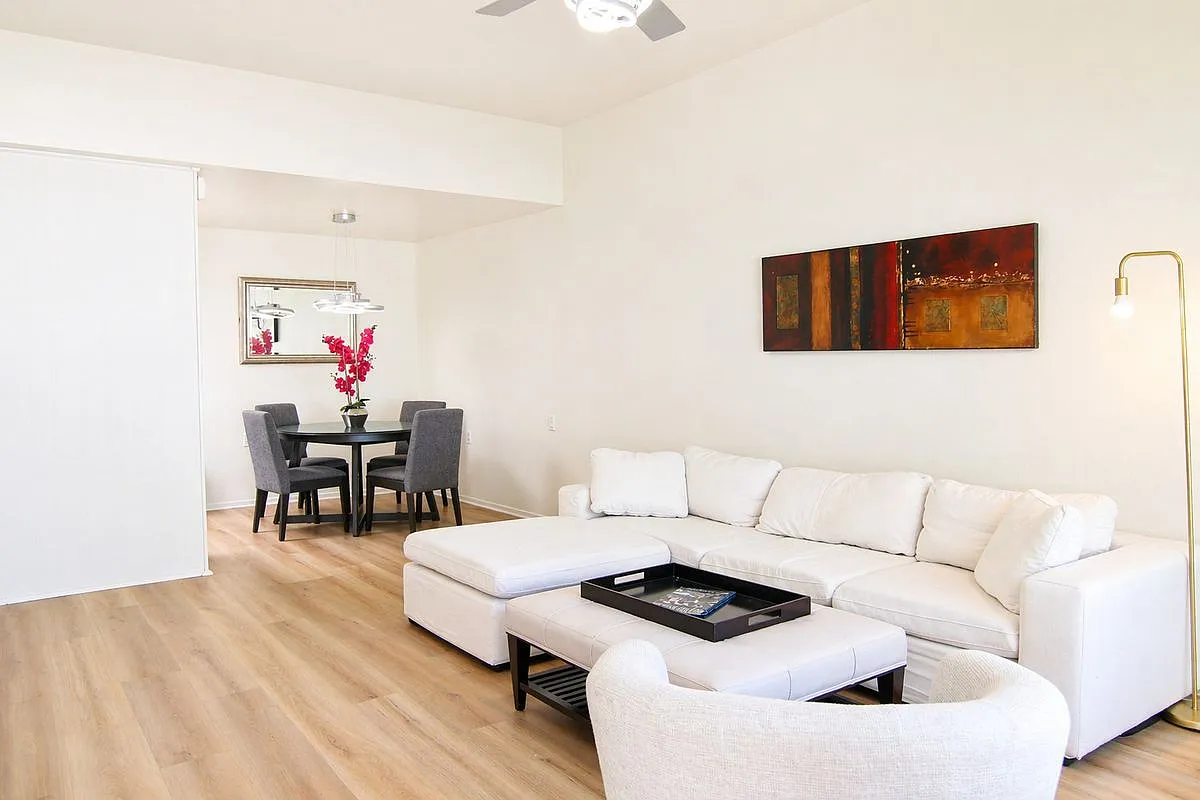 1 bed, 1.0 bath, 675 sqft, $2,995 — Photo 1