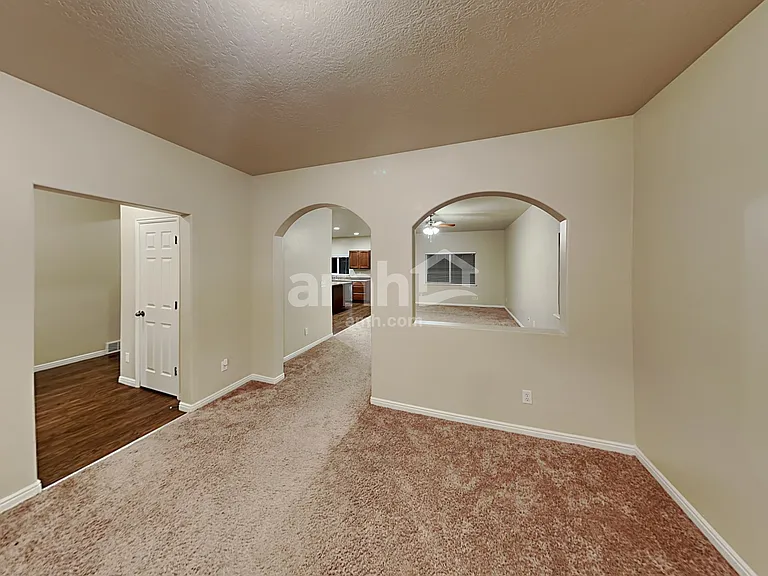 294 W Rocky Creek Way — Photo 5