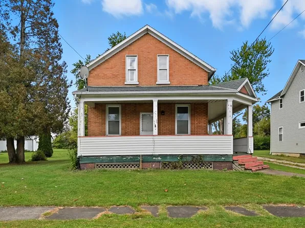 226 1st Ave, Galion, OH 44833