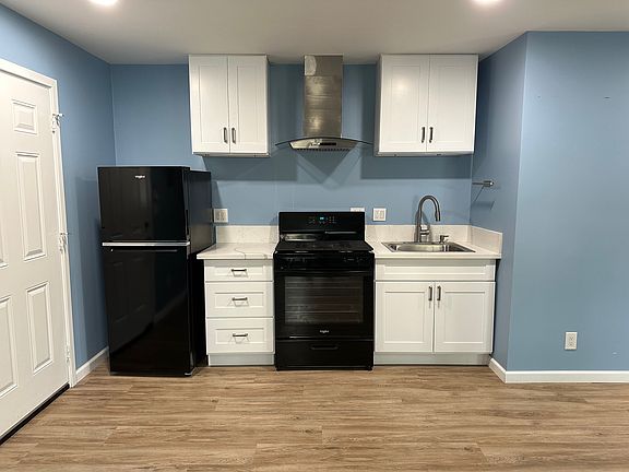 5th image of 5207 Leon St