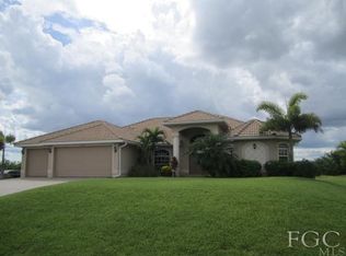 1116 NE 6th Ave, Cape Coral, FL 33909
