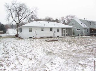 1109 N Washington Ave, Saint Peter, MN 56082