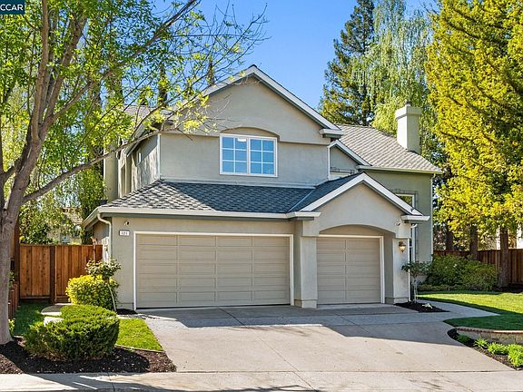 3rd image of 121 Rassani Dr