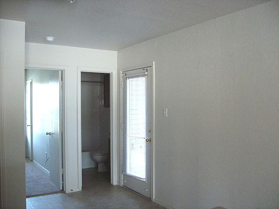 5th image of 304 Creek St APT C