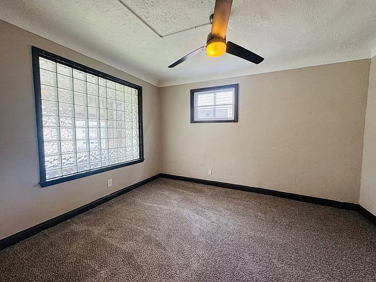 10630 Kimberley Ave — Photo 14
