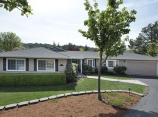 24 Freitas Dr, Moraga, CA 94556
