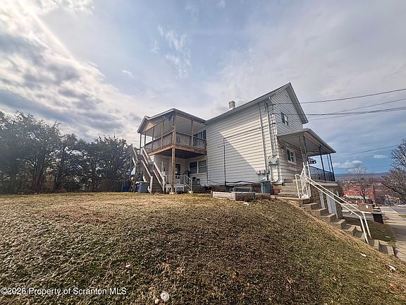 3rd image of 514 Brook St