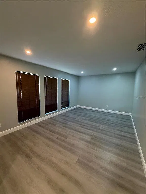 4 bed, 2.0 bath, 1896 sqft, $3,300 — Photo 3