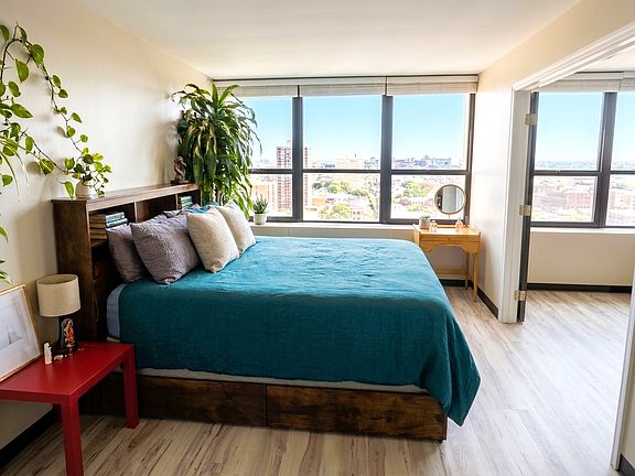 5th image of 655 W Irving Park Rd APT 1907