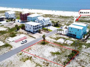 116 41st St, Mexico Beach, FL 32456