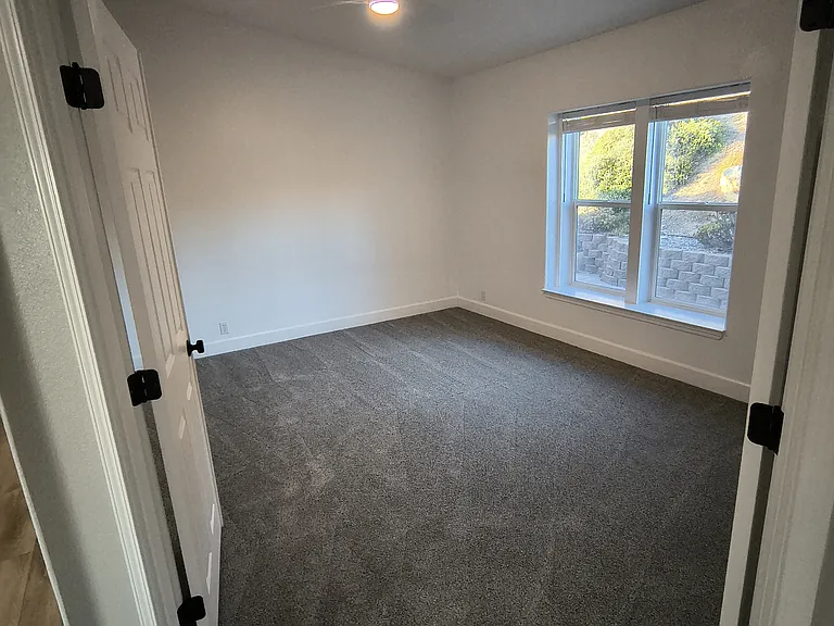 2828 La Cresta Rd — Photo 12
