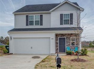 2504 Cats Eye Ct, Dallas, NC 28034