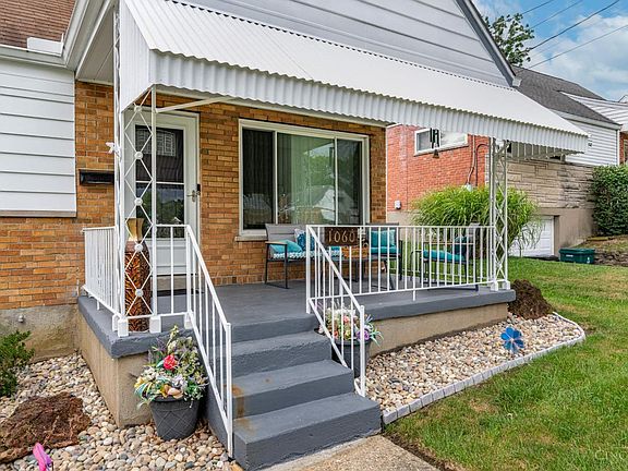 4th image of 1060 Belvoir Ln