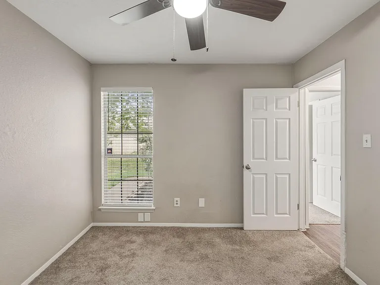 2302 Fuzz Fairway #A — Photo 23