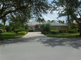 7794 Naples Heritage Dr, Naples, FL 34112