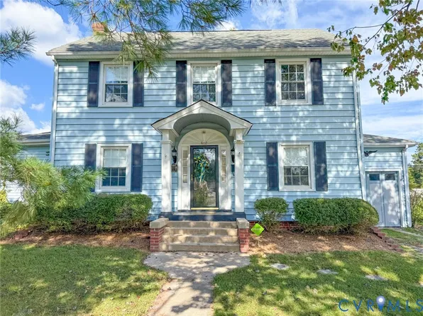 602 W Virginia Ave, Crewe, VA 23930
