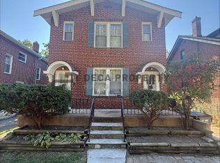 1252 Moorlands Dr #2F, Saint Louis, MO 63117