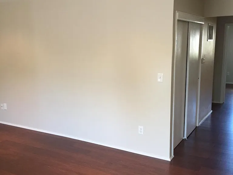 Living room 3