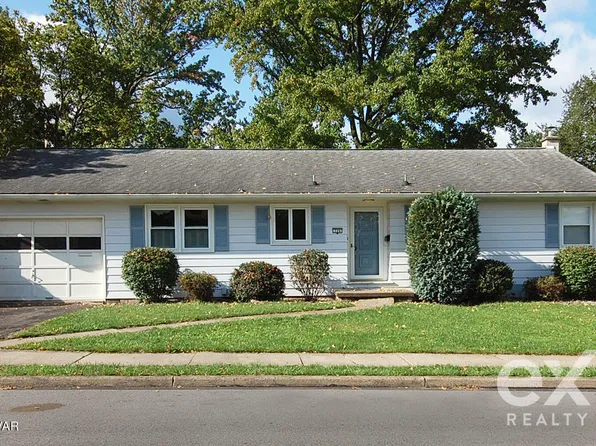 726 Grandview Pl S, Williamsport, PA 17702