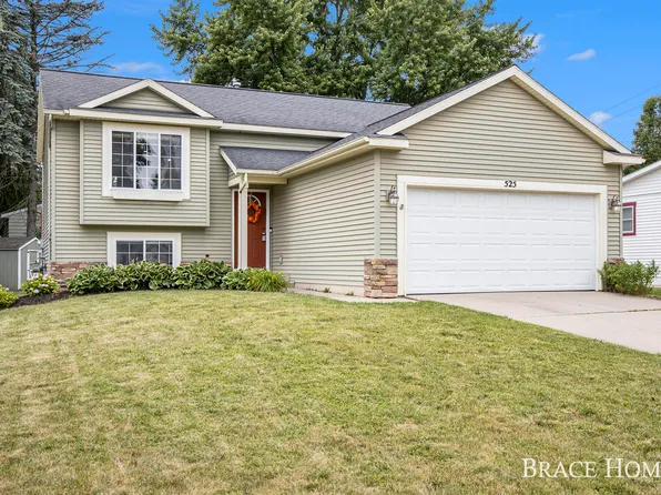 525 Winona Ave NW, Grand Rapids, MI 49504