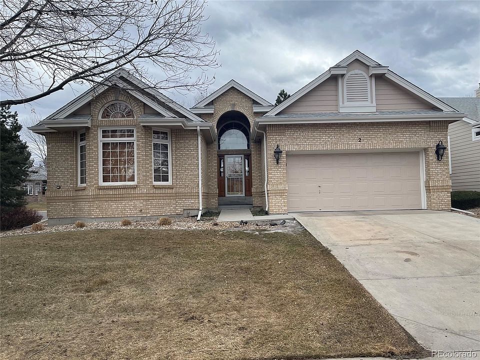 1st image of 2 Hathaway Ln