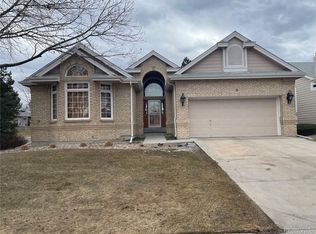 2 Hathaway Ln, Highlands Ranch, CO 80130