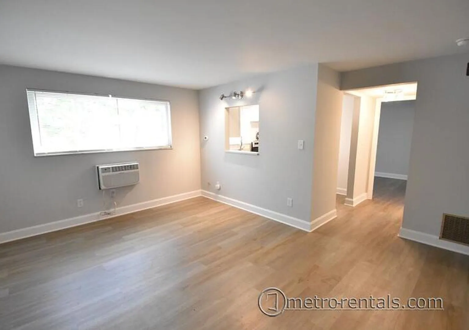 518 Oakland Park Ave - Abcdefghijkl — Photo 1