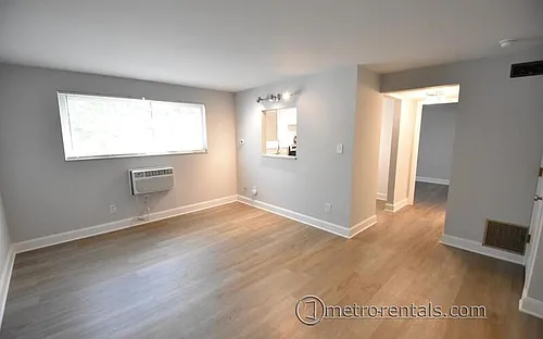 518 Oakland Park Ave Photo 1
