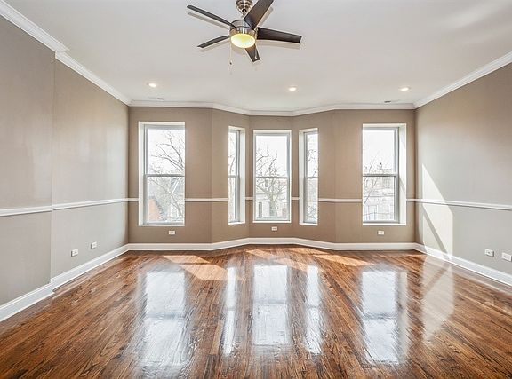 2nd image of 1319 N Maplewood Ave