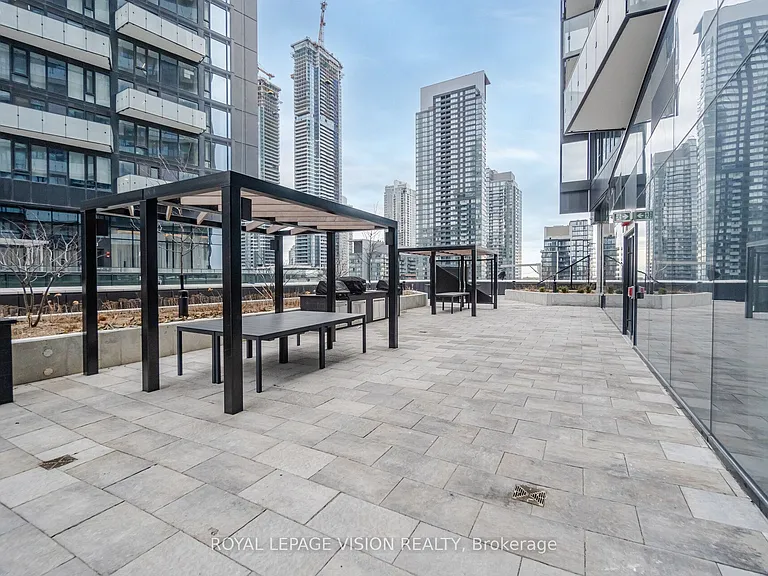 470 Front St W #3010 — Photo 19