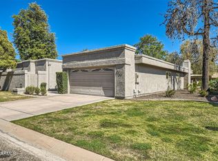 8137 E Del Laton Dr, Scottsdale, AZ 85258