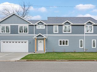 3001 Sunnyside Ave, Brookfield, IL 60513