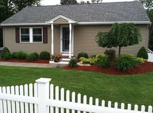 22 Charles St, Dracut, MA 01826