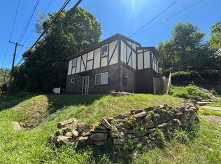 3141 30th St, New Brighton, PA 15066