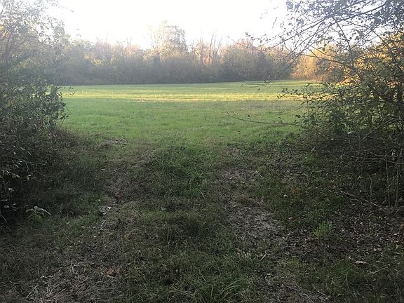 3rd image of 116 County Rd
