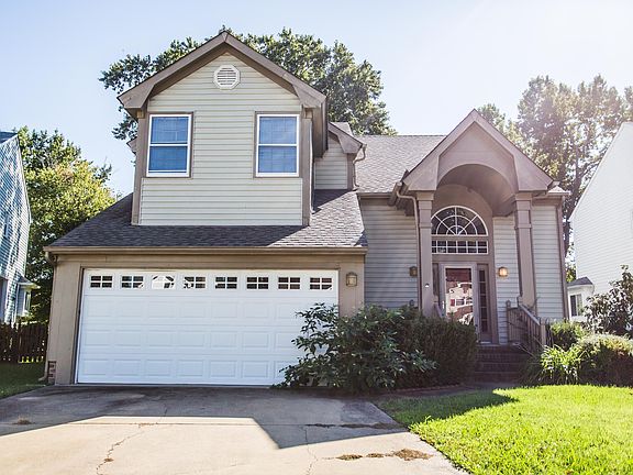 3rd image of 1031 Woodsmans Reach