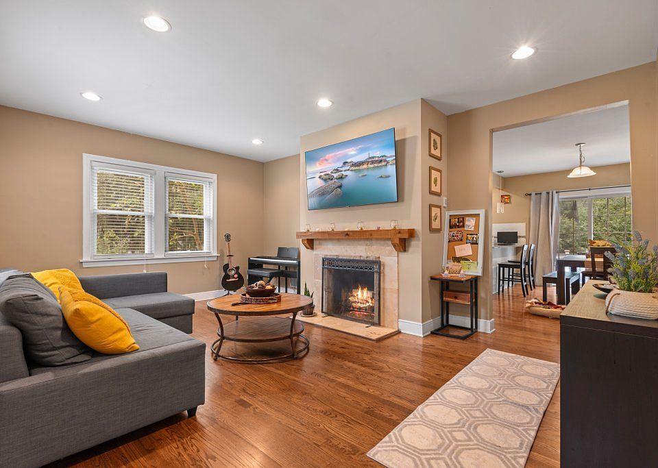236 Oakwood Dr, Wood Dale, IL 60191 | Zillow