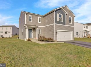 543 E 4th St, Bernville, PA 19506