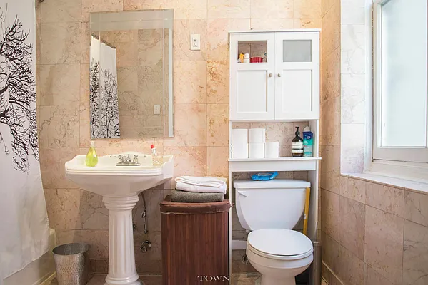 Rented by Town Residential | media 10