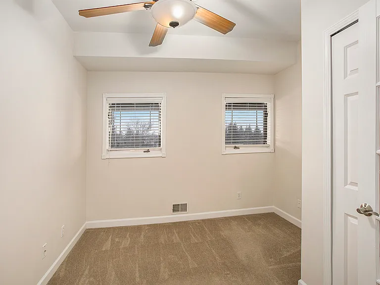 283 S Zeeb Rd #204 — Photo 17