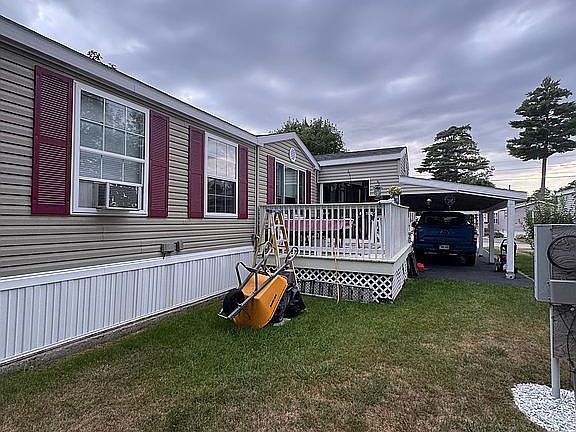 4th image of 143 Eagle Ridge Rd