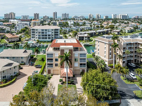 908 Collier Ct APT 302, Marco Island, FL 34145