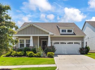 420 Oaks End Dr, Holly Springs, NC 27540