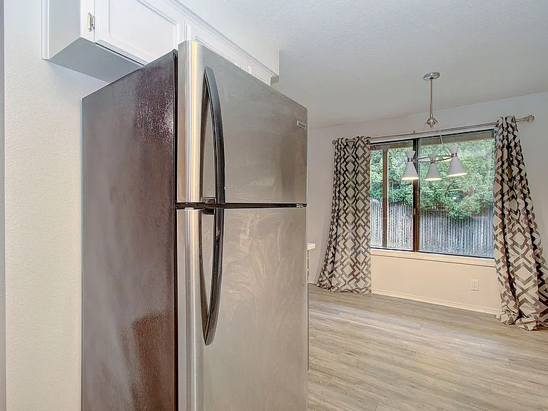 607 SE 121st Ave #39 — Photo 6
