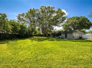 4401 Stonehenge Rd, Tampa, FL 33624